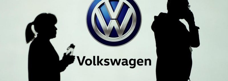 Volkswagen Golf listrik yang ditunda peluncurannya